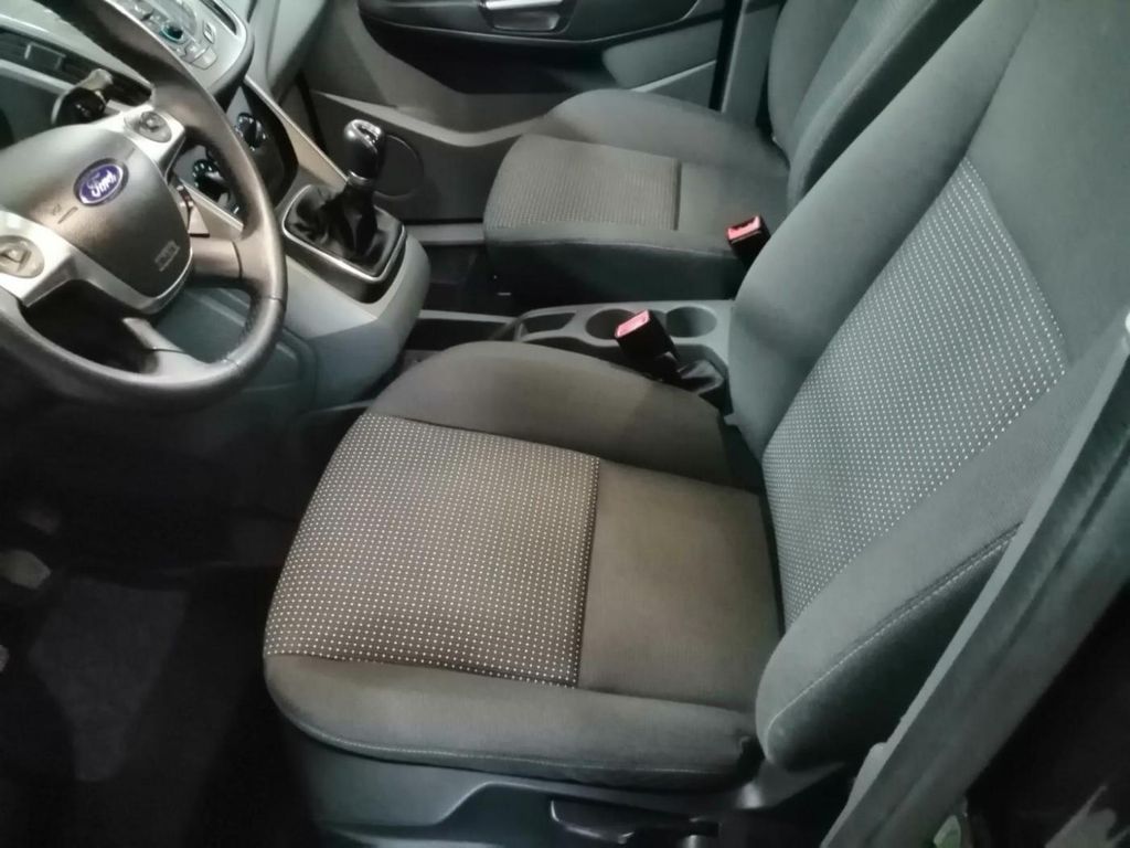 Ford Grand C-MAX