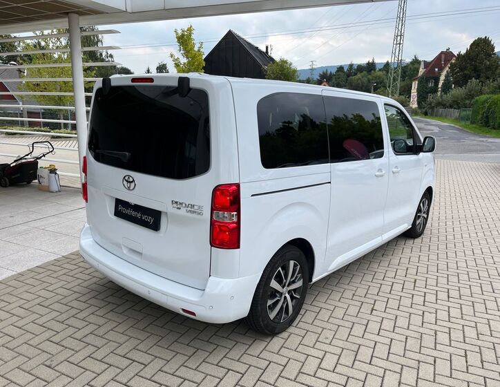 Toyota ProAce Verso 6