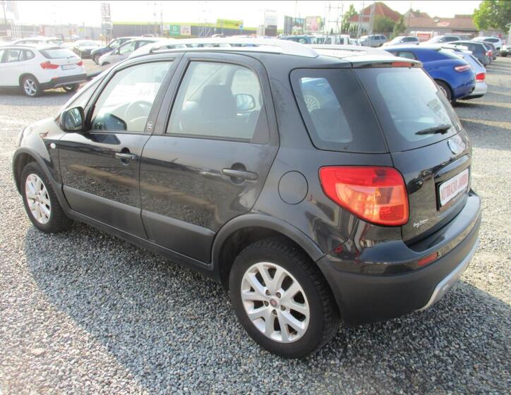Fiat Sedici 7