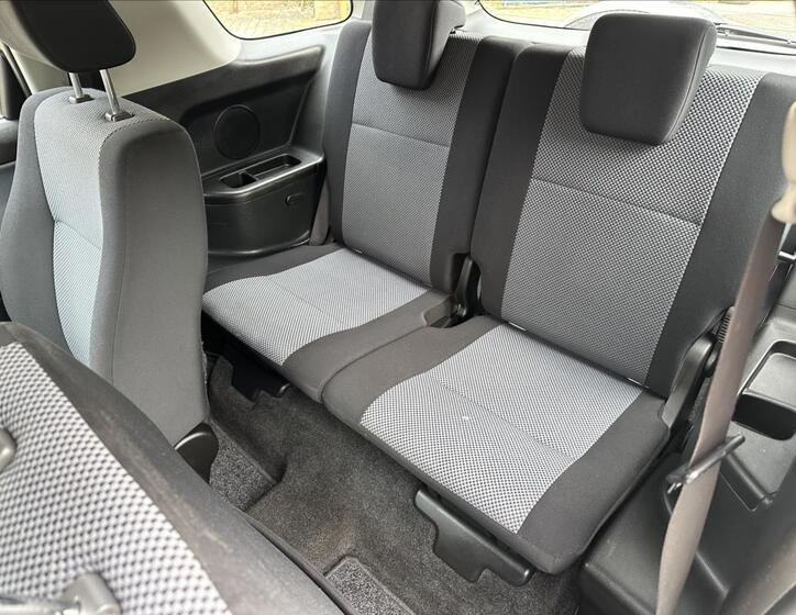 Suzuki Grand Vitara 13