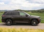 Jeep Grand Cherokee 8