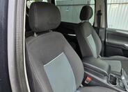 Ford Galaxy 26
