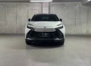 Toyota C-HR 2
