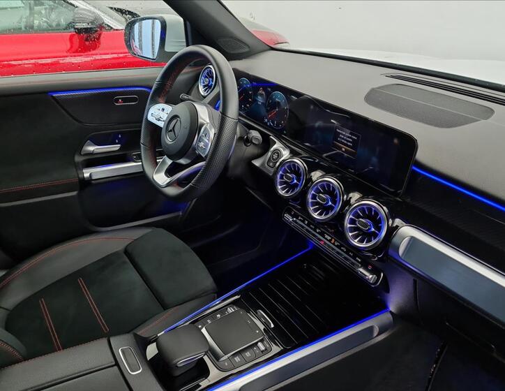 Mercedes-Benz GLB 18