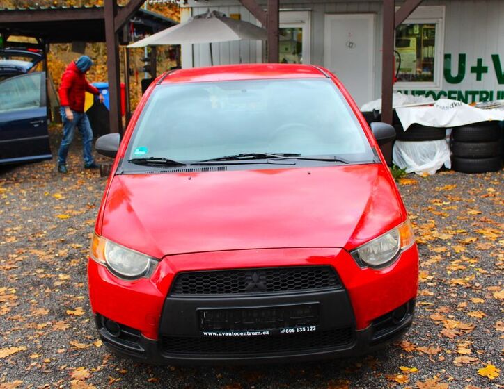 Mitsubishi Colt 2