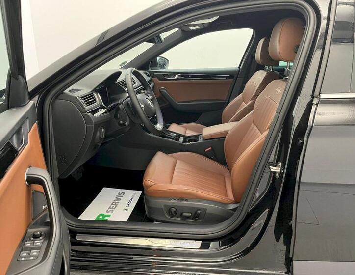 Škoda Superb 18