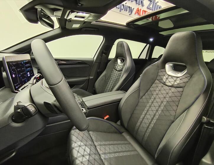 Volkswagen Passat 11