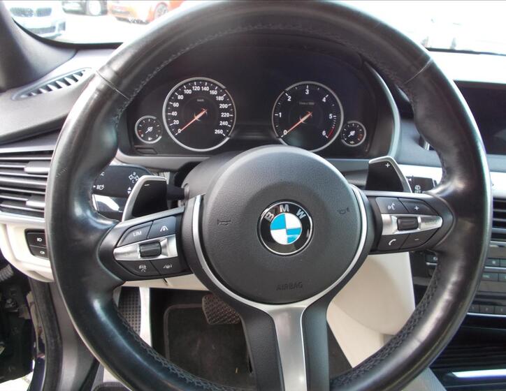 BMW X5 30