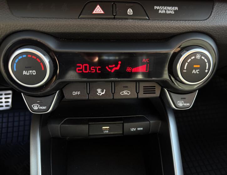 KIA Rio 24