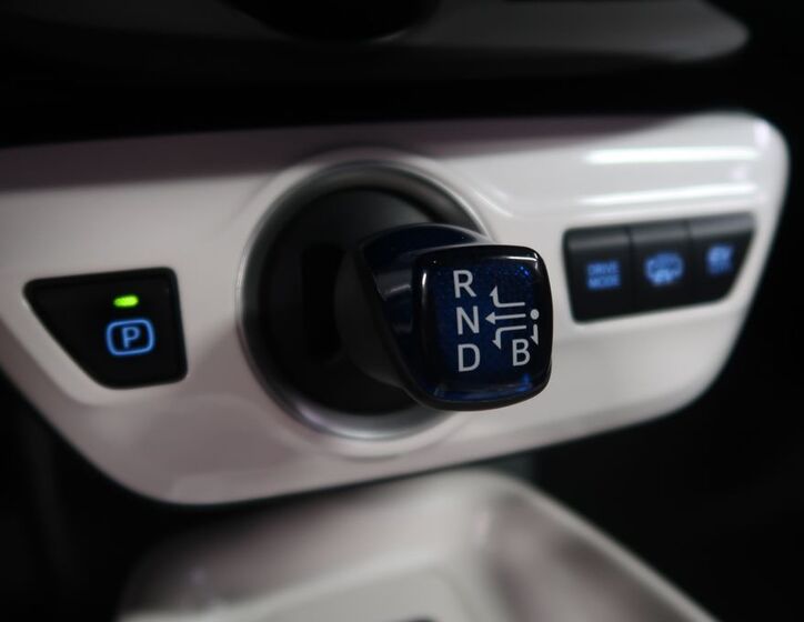 Toyota Prius 33