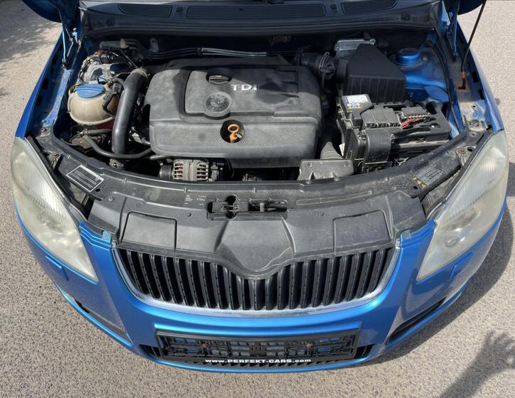 Škoda Roomster 23