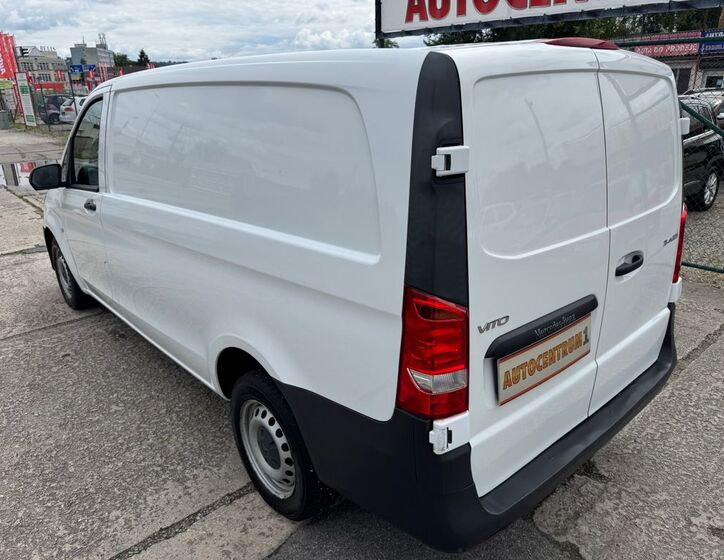 Mercedes-Benz Vito 5