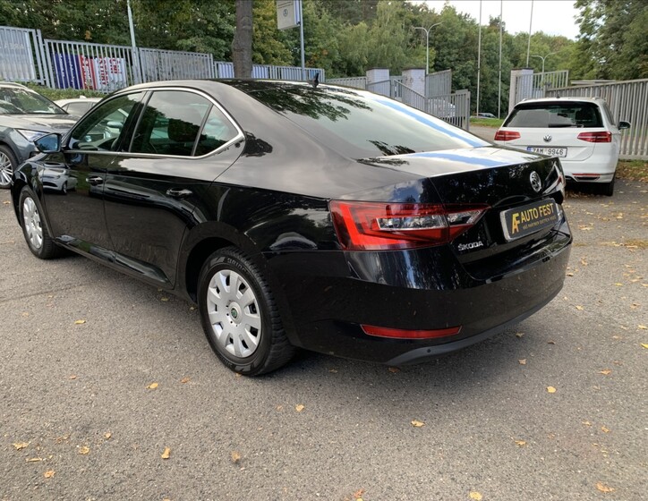 Škoda Superb 6