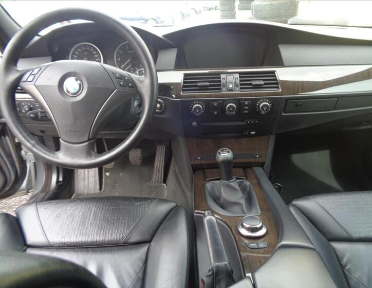 BMW Řada 5 13