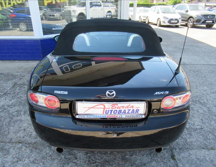 Mazda MX-5 6