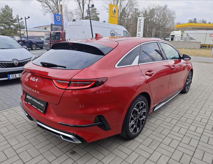 KIA ProCeed 6