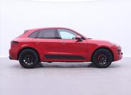 Porsche Macan 8