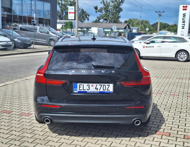 Volvo V60 7