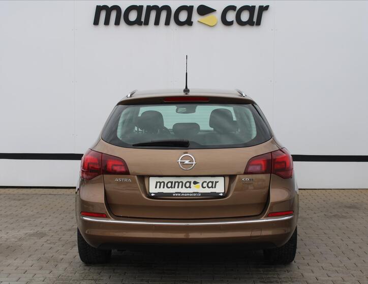 Opel Astra 6