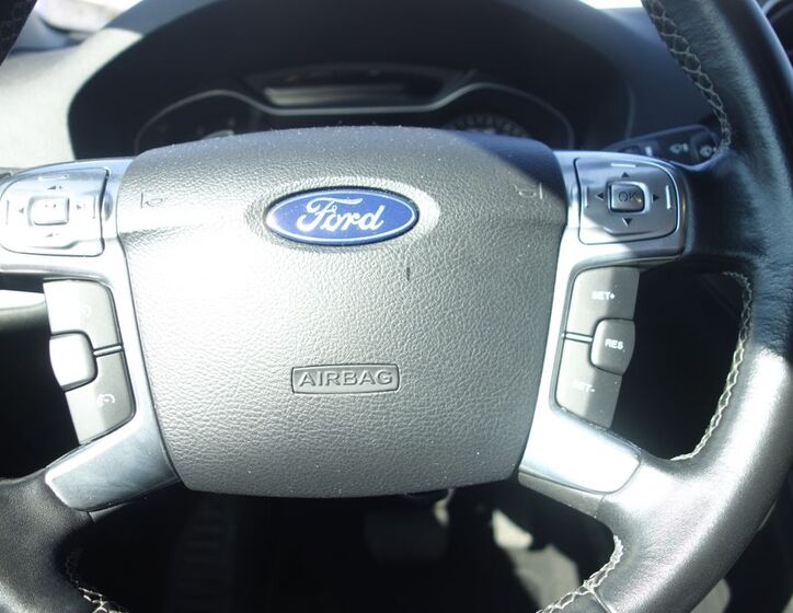 Ford Mondeo 13