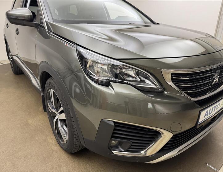 Peugeot 5008 45
