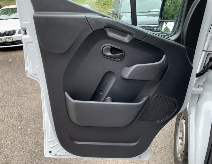 Renault Master 12