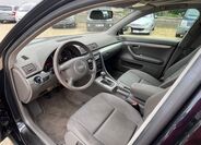 Audi A4 11