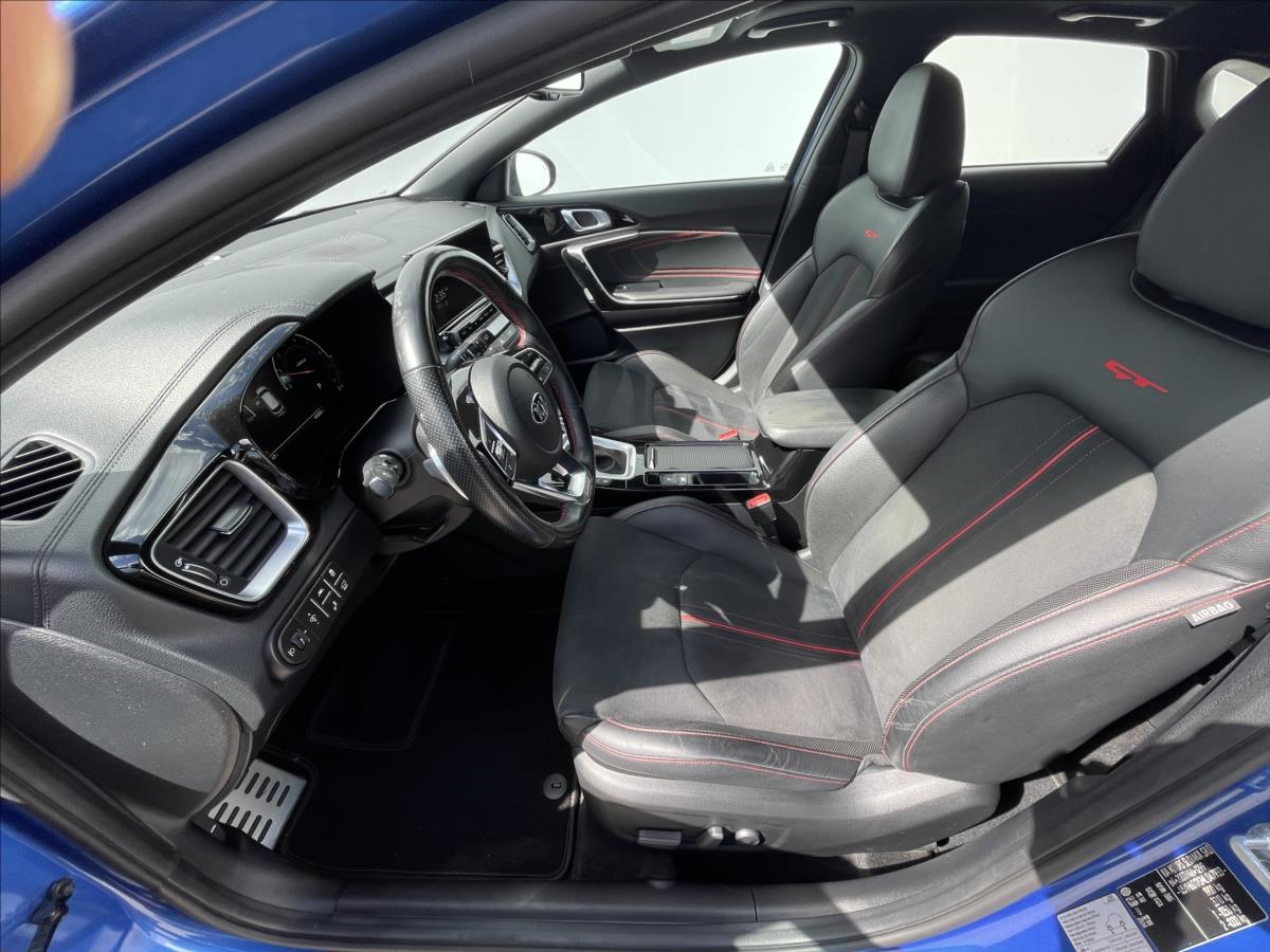 KIA ProCeed