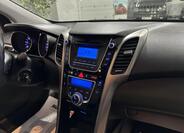 Hyundai i30 14