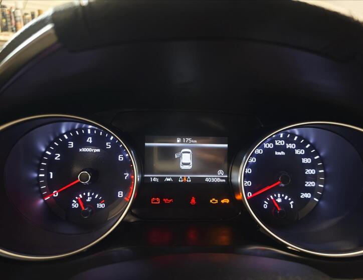 KIA Ceed 11