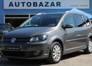 Volkswagen Touran 1