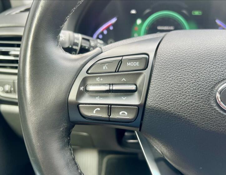 Hyundai i30 25