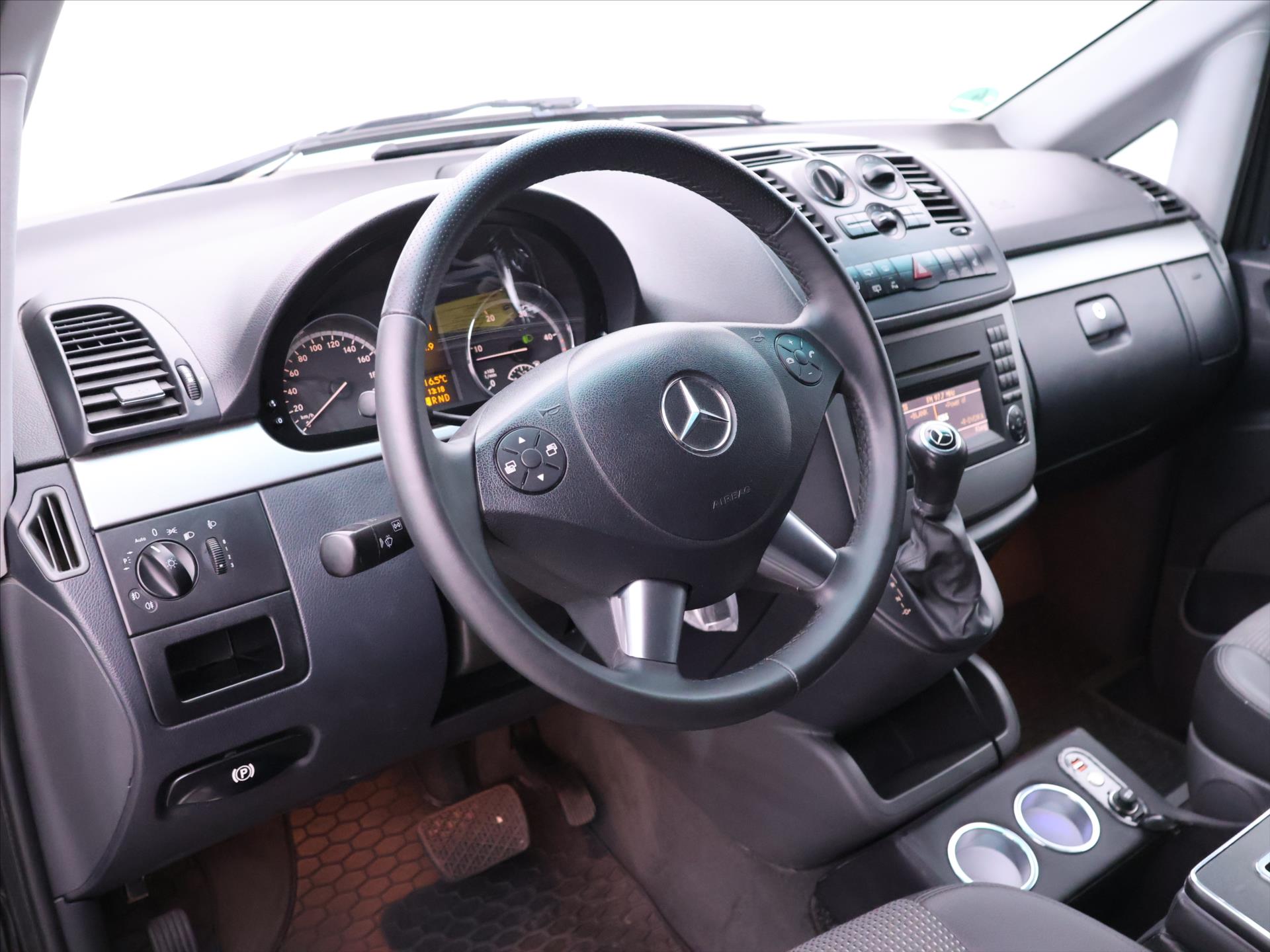 Mercedes-Benz Viano