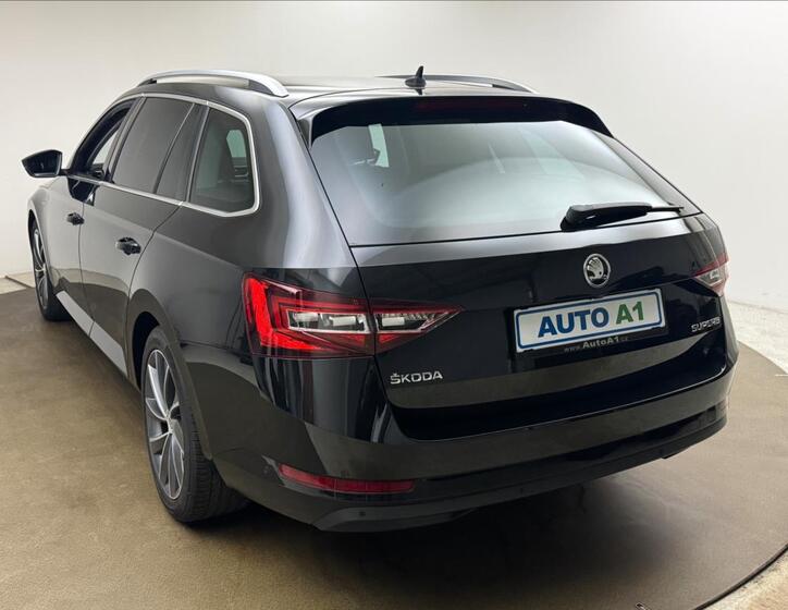 Škoda Superb 6