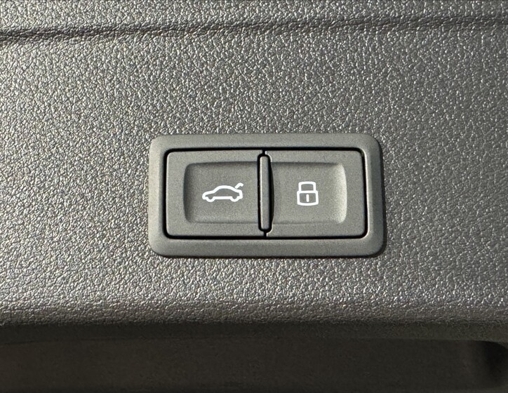 Audi A4 14