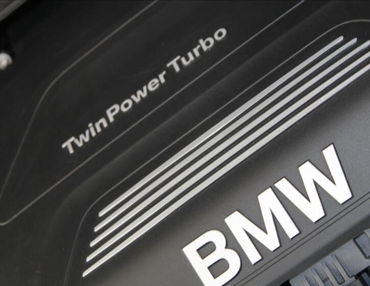 BMW Řada 2 9