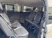 Ford Tourneo Custom 11