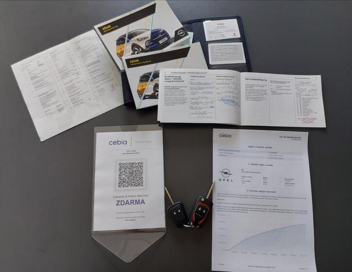 Opel Adam 3