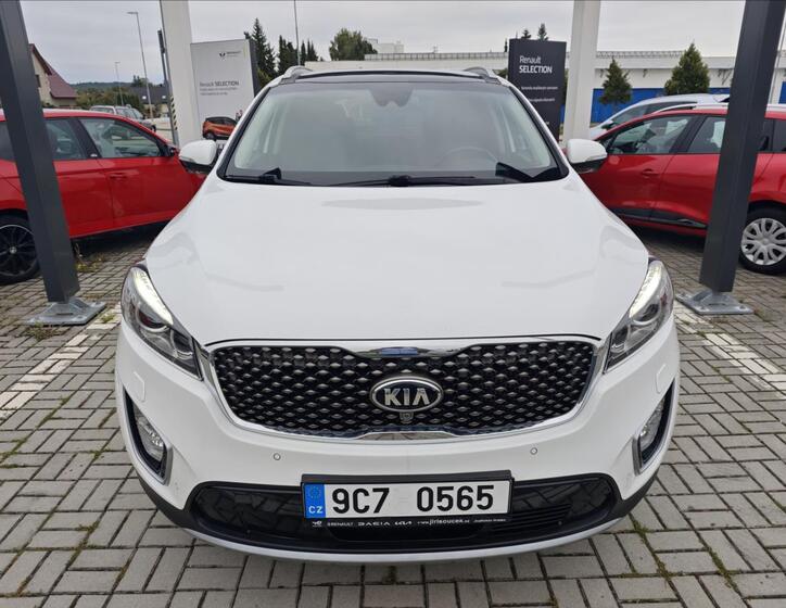 KIA Sorento 9