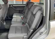 Volkswagen Touran 12