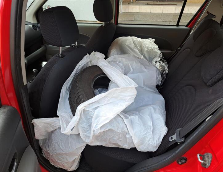 Daihatsu Sirion 33
