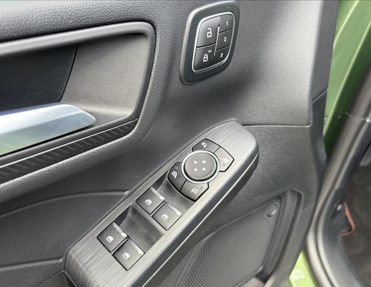 Ford Kuga 18