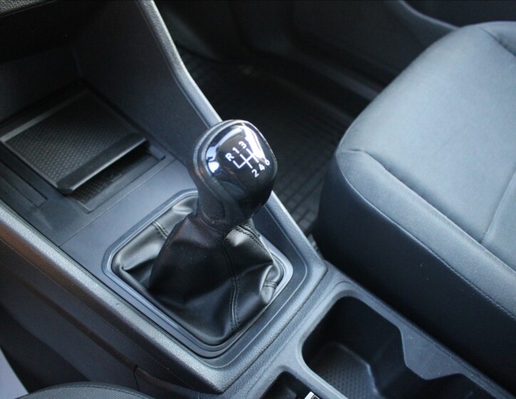 Volkswagen Caddy 21