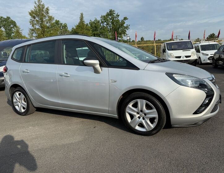 Opel Zafira 2