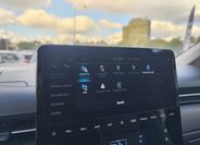 Hyundai Staria 25