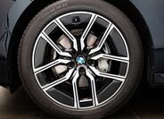 BMW Řada 7 22
