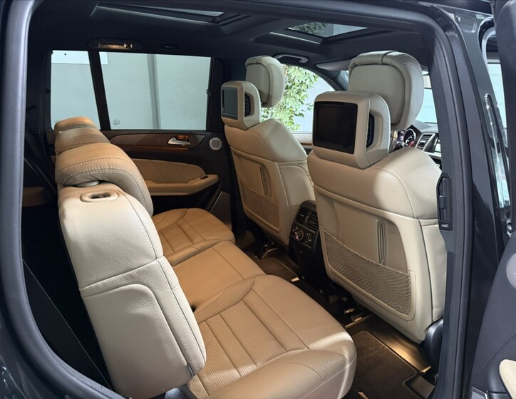 Mercedes-Benz GL 22