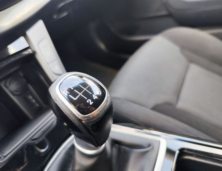 Hyundai i40 19