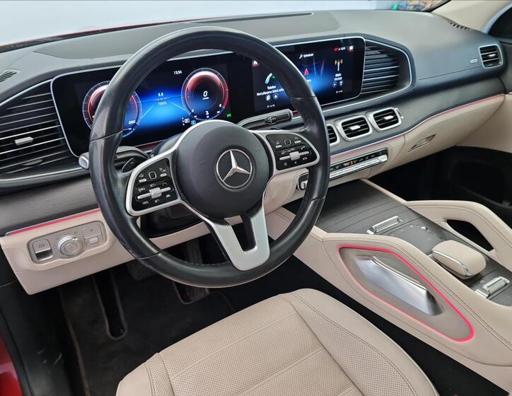 Mercedes-Benz GLE 9