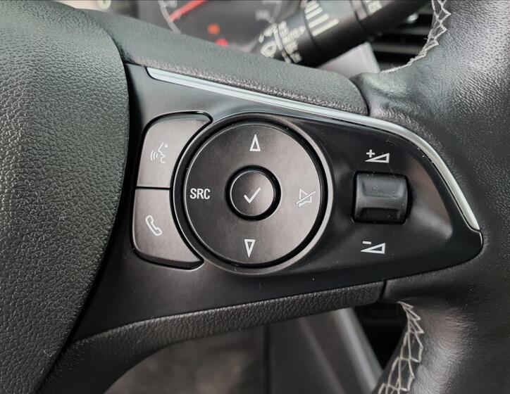 Opel Crossland X 21